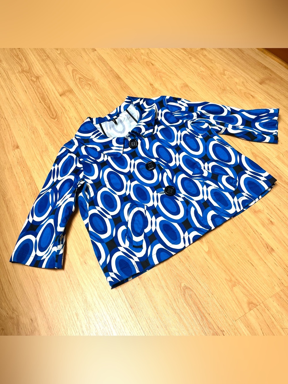 Abstract Pattern Light Pea Coat - Picture 3 of 6